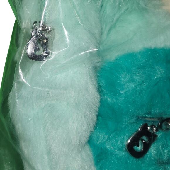 BLACK FRIDAY SALE Squishmallows H & M Excl. Joelle, Aqua Blue Bigfoot 2-Pc Set - Picture 6 of 14